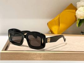 Picture of Loewe Sunglasses _SKUfw50716286fw